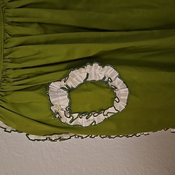 Vintage HANDMADE 1950s Green Ruffle Tie Back Apron - Picture 4 of 6